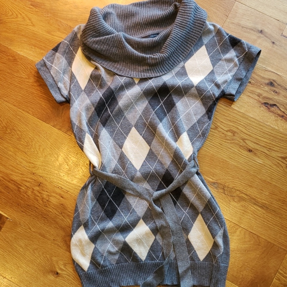 Maurices Argyle Tunic Sweater Size Medium